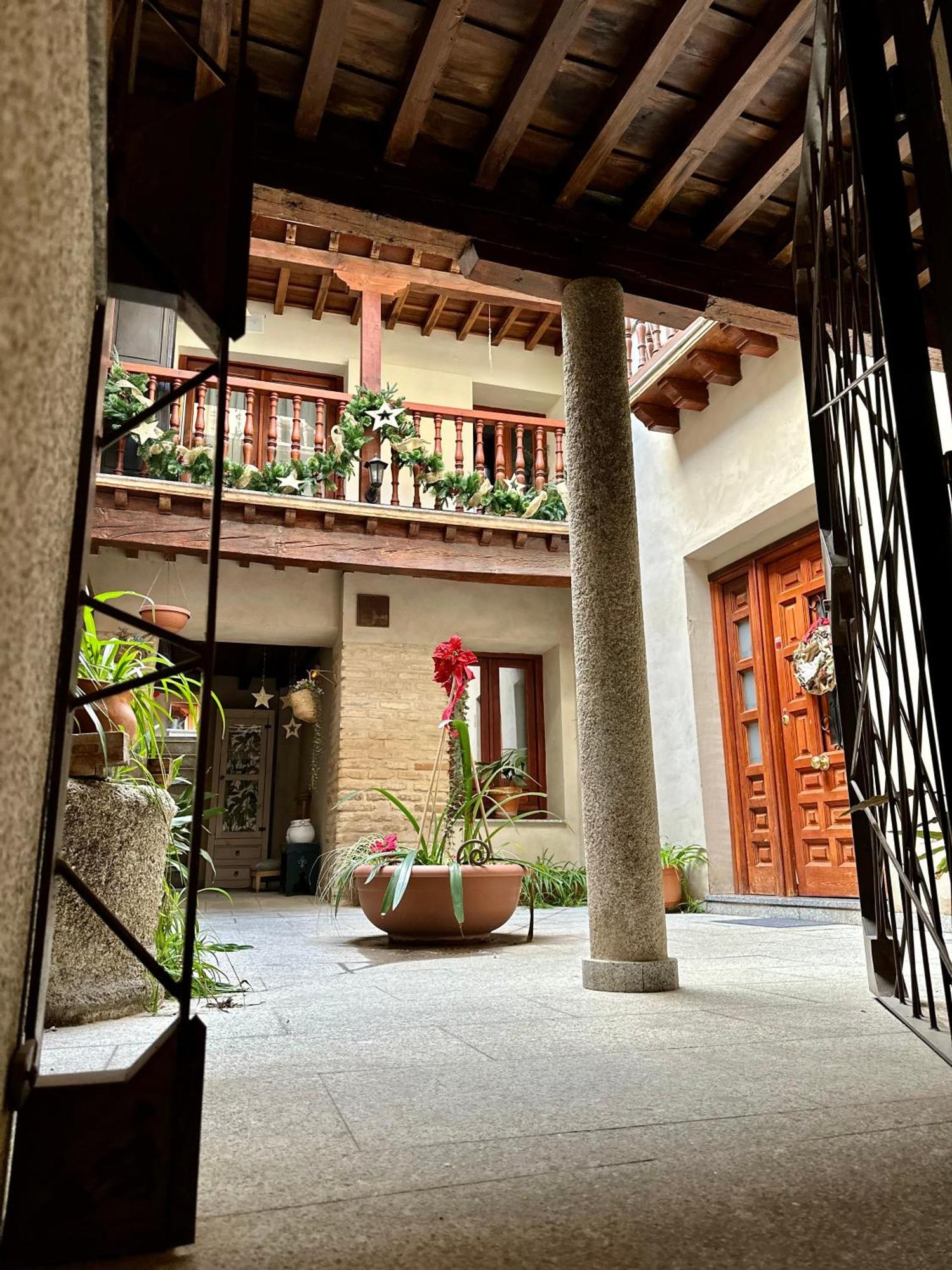 Apartamento Canonigo - Terraza Con Vistas Toledo Exterior photo